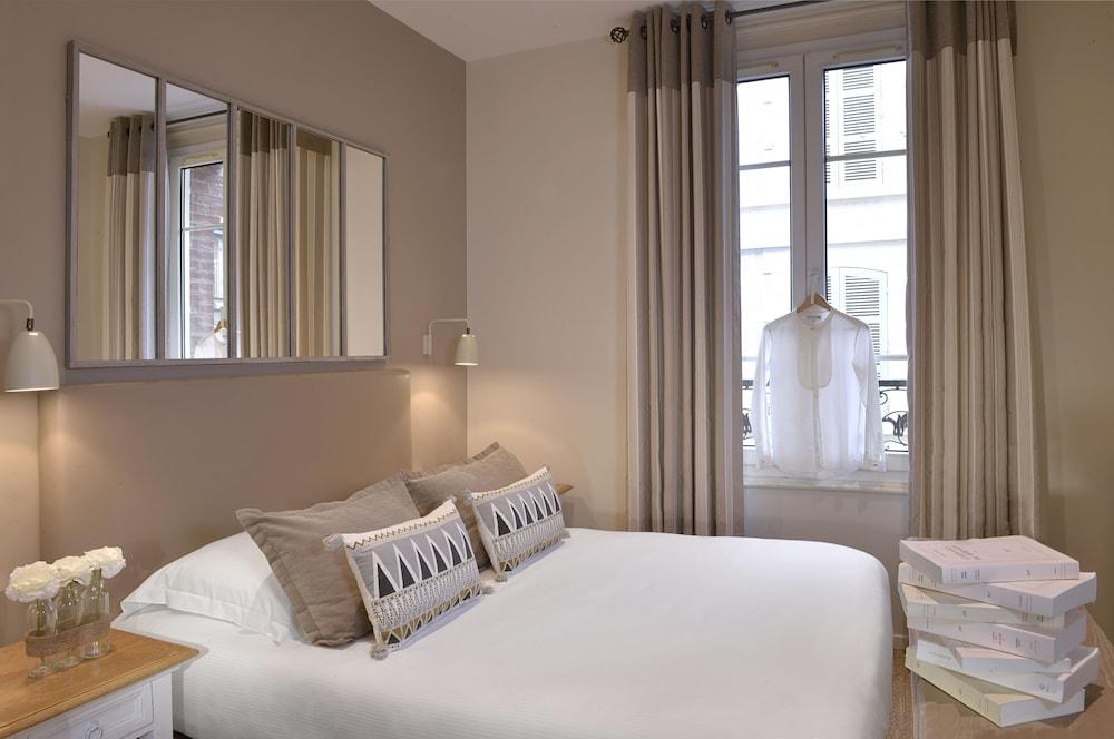 Le Fer A Cheval Hotel